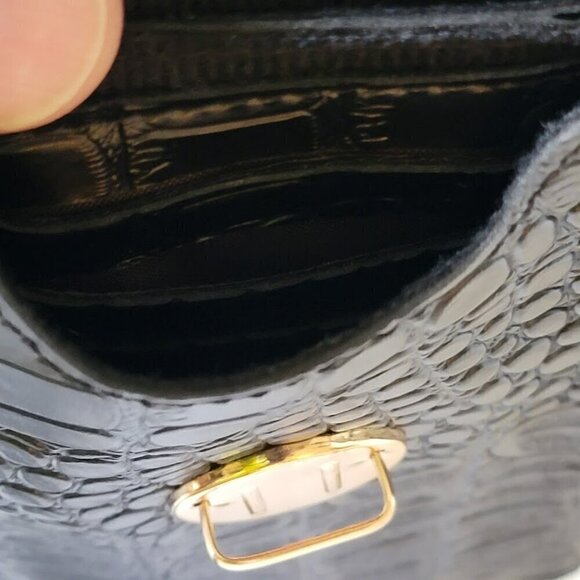 Black Vegan Leather Cell Phone Crossbody Sling - Picture 4 of 7